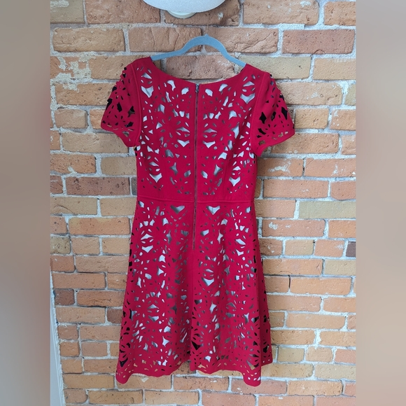 Red cutout dress with beige lining - Picture 2 of 2